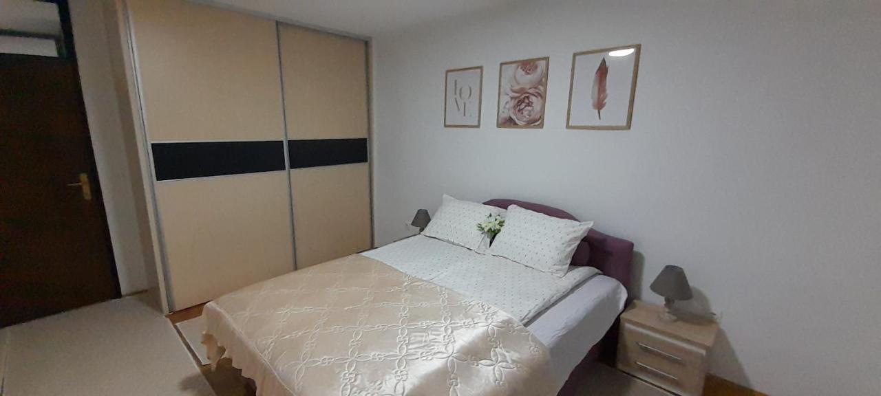 סראייבו Cozy And Sunny Apartment Near The Airport מראה חיצוני תמונה