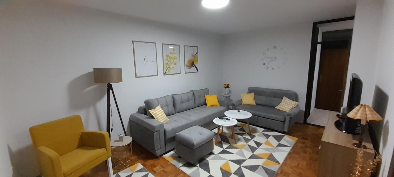 סראייבו Cozy And Sunny Apartment Near The Airport מראה חיצוני תמונה