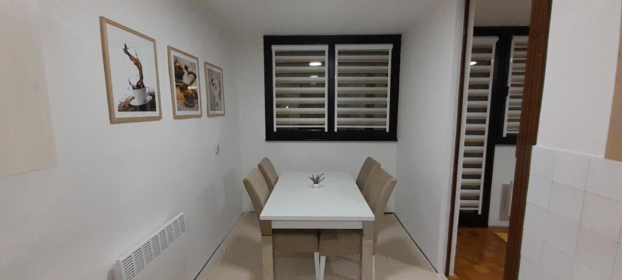 סראייבו Cozy And Sunny Apartment Near The Airport מראה חיצוני תמונה